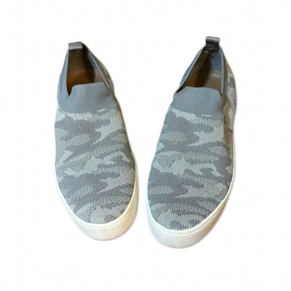 Gray Snakeskin Color slip on shoes size 6